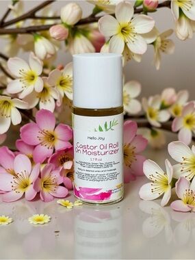Castor Oil Roll-On Moisturizer — Pink